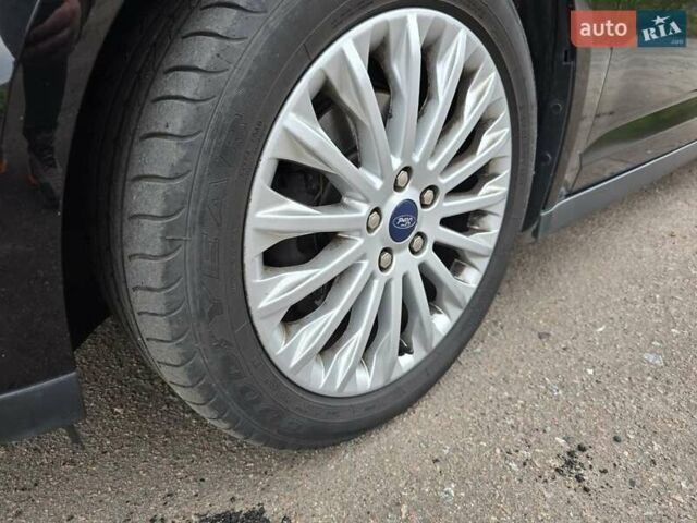 Черный Форд Гранд С-макс, объемом двигателя 1.5 л и пробегом 156 тыс. км за 8450 $, фото 48 на Automoto.ua