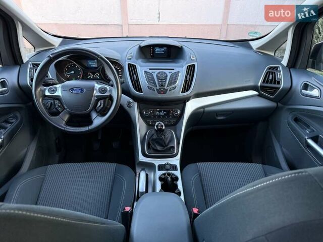 Чорний Форд Гранд С-макс, об'ємом двигуна 1.6 л та пробігом 201 тис. км за 8350 $, фото 127 на Automoto.ua