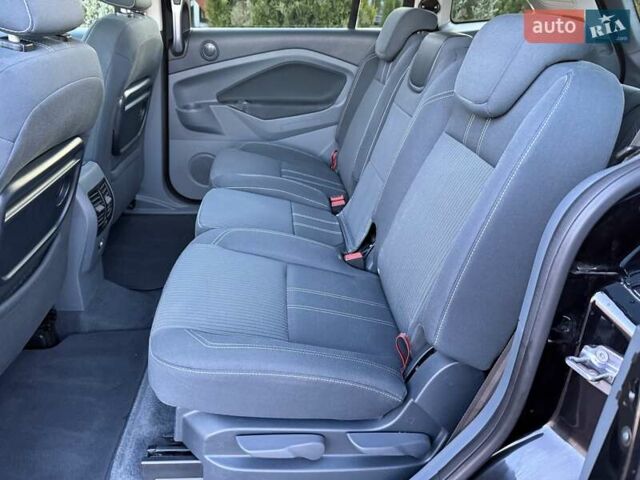 Чорний Форд Гранд С-макс, об'ємом двигуна 1.6 л та пробігом 201 тис. км за 8350 $, фото 149 на Automoto.ua