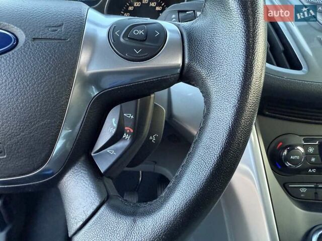 Чорний Форд Гранд С-макс, об'ємом двигуна 1.6 л та пробігом 201 тис. км за 8350 $, фото 110 на Automoto.ua