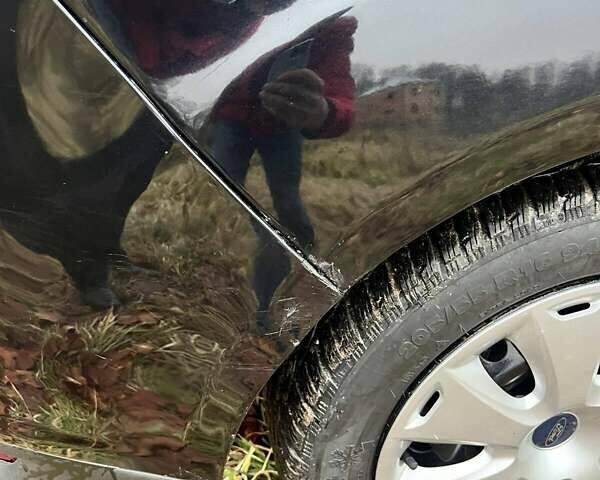 Черный Форд Гранд С-макс, объемом двигателя 1.56 л и пробегом 215 тыс. км за 7000 $, фото 2 на Automoto.ua