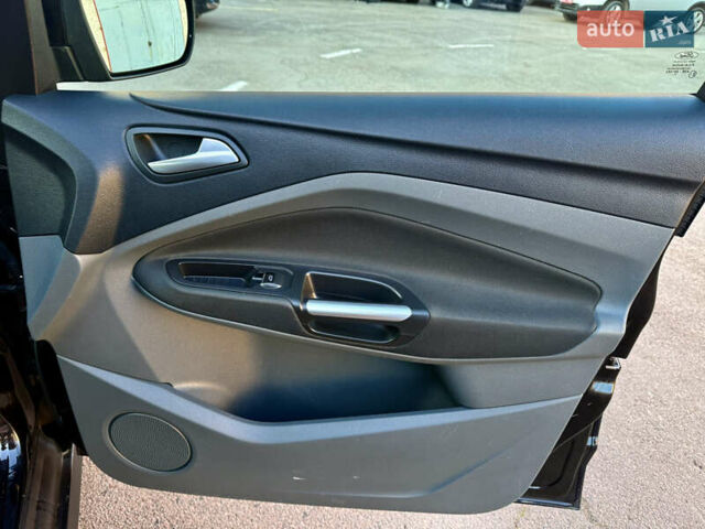 Черный Форд Гранд С-макс, объемом двигателя 1.6 л и пробегом 188 тыс. км за 7499 $, фото 22 на Automoto.ua