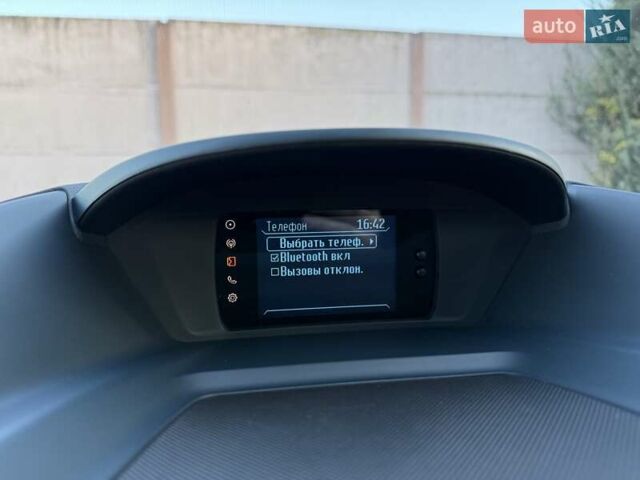 Чорний Форд Гранд С-макс, об'ємом двигуна 1.6 л та пробігом 201 тис. км за 8350 $, фото 117 на Automoto.ua