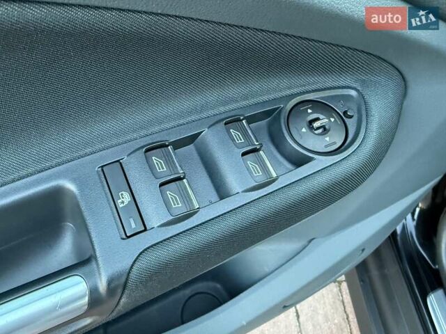 Чорний Форд Гранд С-макс, об'ємом двигуна 1.6 л та пробігом 201 тис. км за 8350 $, фото 98 на Automoto.ua