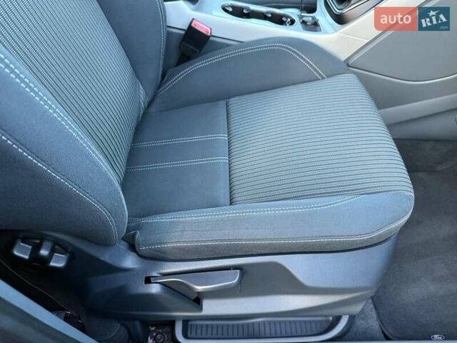 Чорний Форд Гранд С-макс, об'ємом двигуна 1.6 л та пробігом 201 тис. км за 8350 $, фото 144 на Automoto.ua