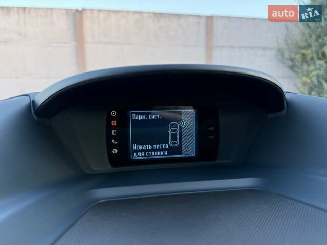 Чорний Форд Гранд С-макс, об'ємом двигуна 1.6 л та пробігом 201 тис. км за 8350 $, фото 115 на Automoto.ua