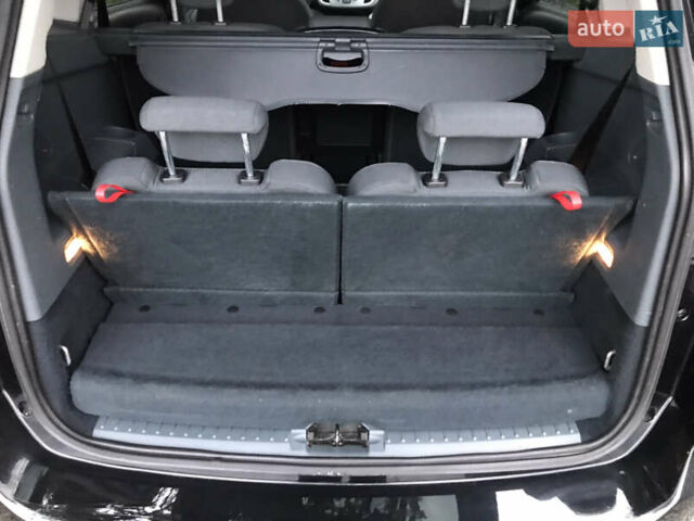 Чорний Форд Гранд С-макс, об'ємом двигуна 1.6 л та пробігом 222 тис. км за 6999 $, фото 18 на Automoto.ua