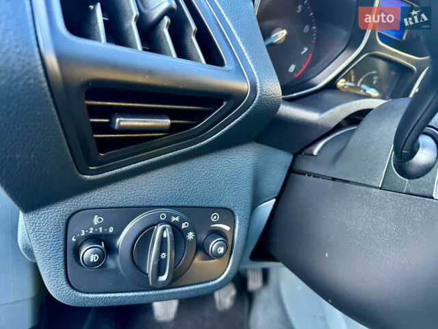 Черный Форд Гранд С-макс, объемом двигателя 1.6 л и пробегом 188 тыс. км за 7499 $, фото 14 на Automoto.ua