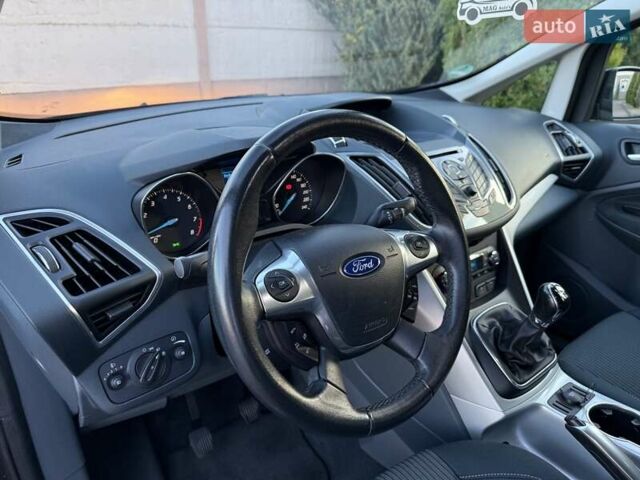 Чорний Форд Гранд С-макс, об'ємом двигуна 1.6 л та пробігом 201 тис. км за 8350 $, фото 105 на Automoto.ua