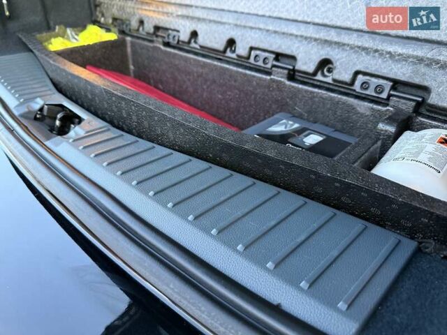 Чорний Форд Гранд С-макс, об'ємом двигуна 1.6 л та пробігом 201 тис. км за 8350 $, фото 175 на Automoto.ua