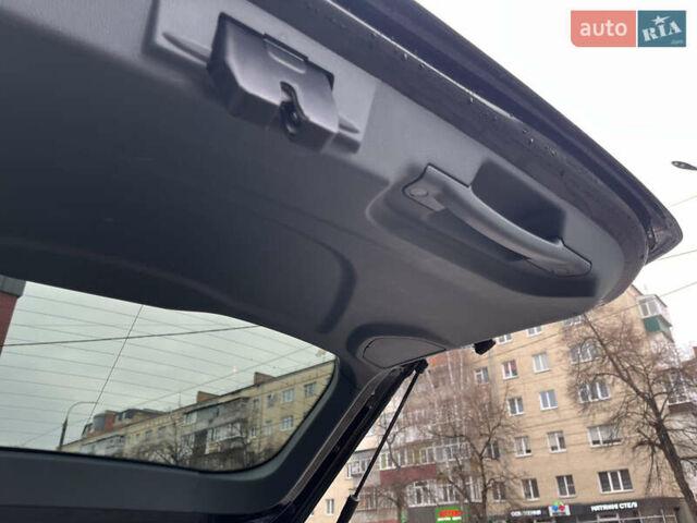 Черный Форд Гранд С-макс, объемом двигателя 1.56 л и пробегом 229 тыс. км за 9300 $, фото 16 на Automoto.ua