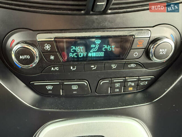 Чорний Форд Гранд С-макс, об'ємом двигуна 2 л та пробігом 203 тис. км за 11350 $, фото 21 на Automoto.ua