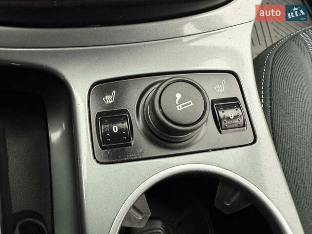 Чорний Форд Гранд С-макс, об'ємом двигуна 2 л та пробігом 203 тис. км за 11350 $, фото 18 на Automoto.ua