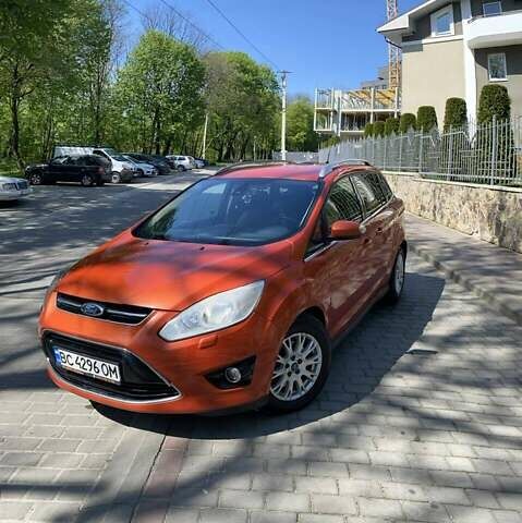 Форд Гранд С-макс 2011 у Львові на Automoto.ua Червоний Форд Гранд С-макс, об'ємом двигуна 2 л та пробігом 187 тис. км за 8550 $, фото 7 на Automoto.ua