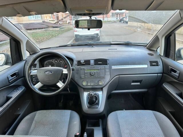 Серый Форд Гранд С-макс, объемом двигателя 0 л и пробегом 311 тыс. км за 1550 $, фото 2 на Automoto.ua