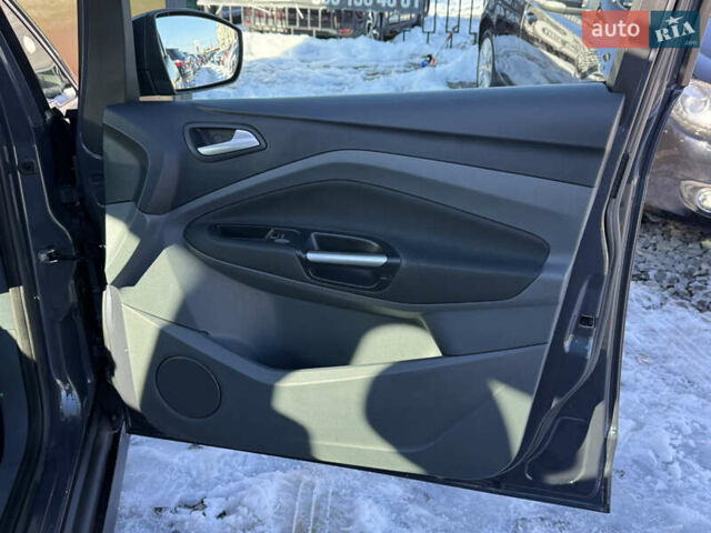 Серый Форд Гранд С-макс, объемом двигателя 1.6 л и пробегом 207 тыс. км за 7400 $, фото 30 на Automoto.ua