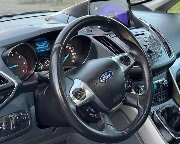 Серый Форд Гранд С-макс, объемом двигателя 1.56 л и пробегом 320 тыс. км за 6200 $, фото 13 на Automoto.ua