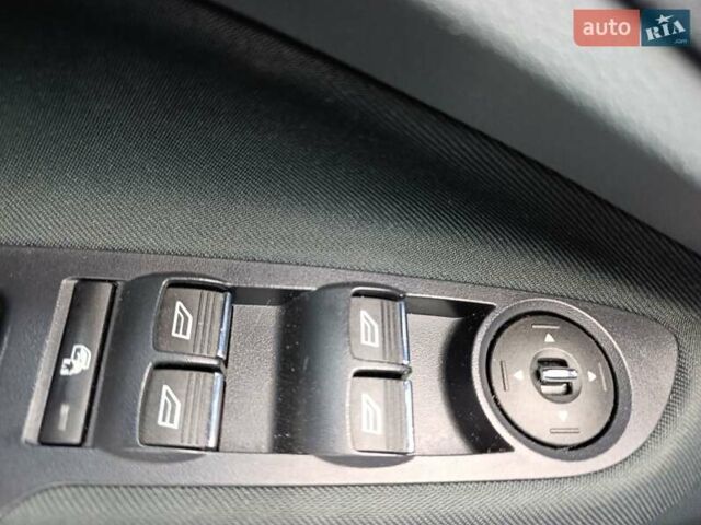 Сірий Форд Гранд С-макс, об'ємом двигуна 1.6 л та пробігом 235 тис. км за 7500 $, фото 6 на Automoto.ua