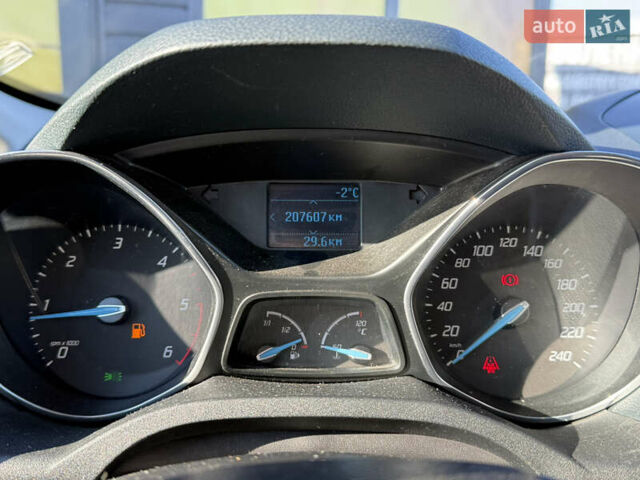 Серый Форд Гранд С-макс, объемом двигателя 1.6 л и пробегом 207 тыс. км за 7400 $, фото 42 на Automoto.ua