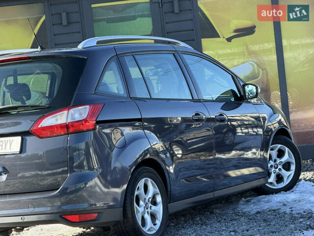 Серый Форд Гранд С-макс, объемом двигателя 1.6 л и пробегом 207 тыс. км за 7400 $, фото 23 на Automoto.ua