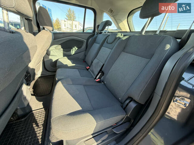 Серый Форд Гранд С-макс, объемом двигателя 1.6 л и пробегом 207 тыс. км за 7400 $, фото 37 на Automoto.ua