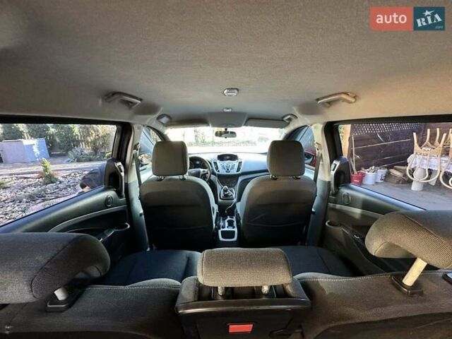 Сірий Форд Гранд С-макс, об'ємом двигуна 1.6 л та пробігом 370 тис. км за 7100 $, фото 8 на Automoto.ua