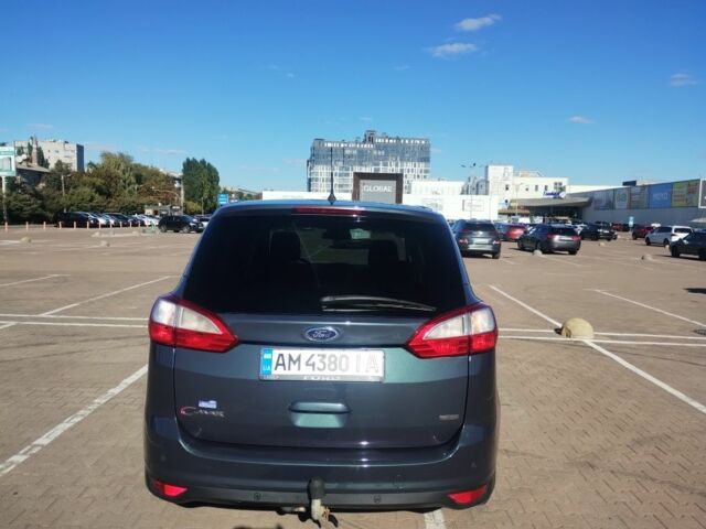 Серый Форд Гранд С-макс, объемом двигателя 1.6 л и пробегом 197 тыс. км за 8800 $, фото 3 на Automoto.ua