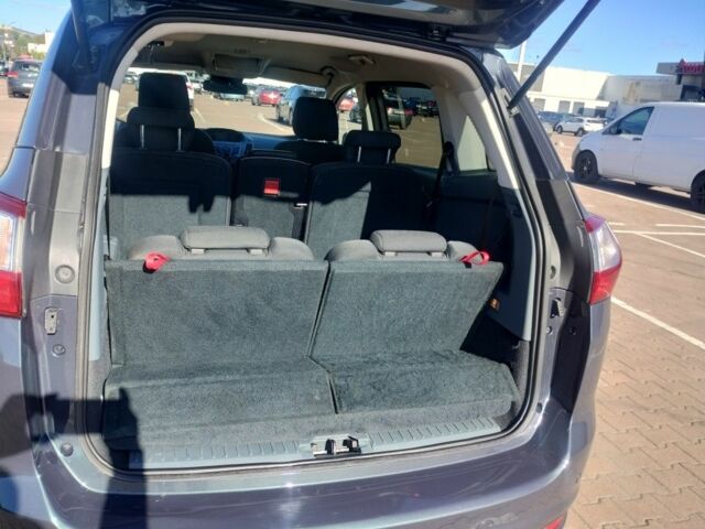 Серый Форд Гранд С-макс, объемом двигателя 1.6 л и пробегом 197 тыс. км за 8800 $, фото 4 на Automoto.ua