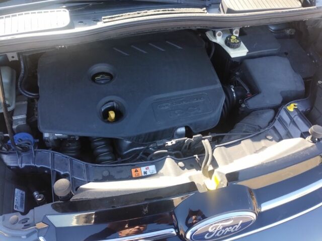 Серый Форд Гранд С-макс, объемом двигателя 1.6 л и пробегом 197 тыс. км за 8800 $, фото 6 на Automoto.ua