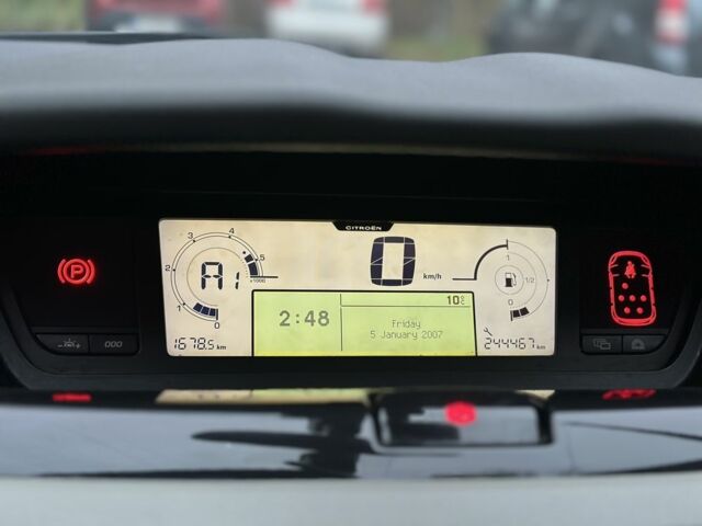 Синий Форд Гранд С-макс, объемом двигателя 2 л и пробегом 240 тыс. км за 5600 $, фото 2 на Automoto.ua