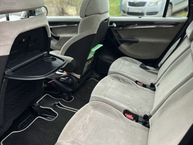 Синий Форд Гранд С-макс, объемом двигателя 2 л и пробегом 240 тыс. км за 5600 $, фото 5 на Automoto.ua