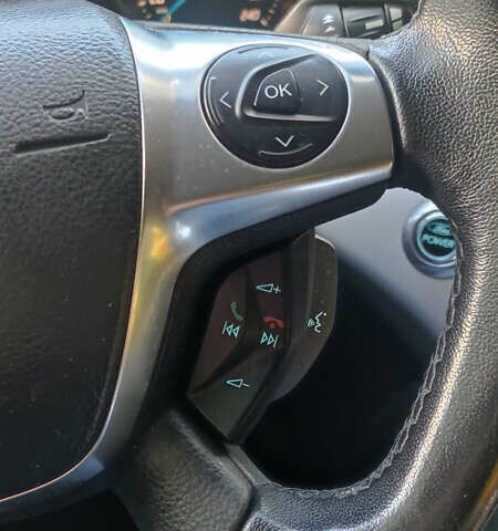 Синий Форд Гранд С-макс, объемом двигателя 1.6 л и пробегом 265 тыс. км за 7700 $, фото 47 на Automoto.ua