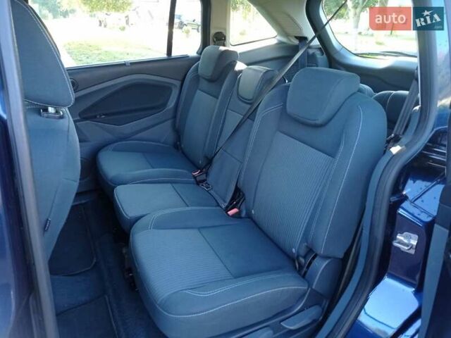 Синий Форд Гранд С-макс, объемом двигателя 1.6 л и пробегом 245 тыс. км за 6900 $, фото 9 на Automoto.ua