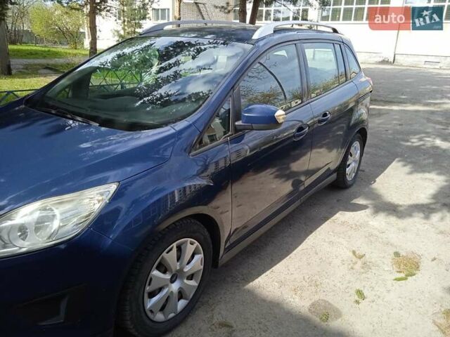 Синий Форд Гранд С-макс, объемом двигателя 1.6 л и пробегом 256 тыс. км за 7500 $, фото 4 на Automoto.ua