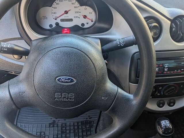 Білий Форд КА, об'ємом двигуна 1.3 л та пробігом 151 тис. км за 2499 $, фото 15 на Automoto.ua