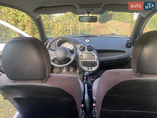 Білий Форд КА, об'ємом двигуна 1.3 л та пробігом 111 тис. км за 3600 $, фото 6 на Automoto.ua