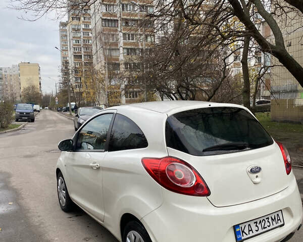 Белый Форд КА, объемом двигателя 1.24 л и пробегом 139 тыс. км за 3300 $, фото 3 на Automoto.ua