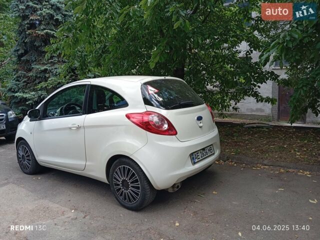 Белый Форд КА, объемом двигателя 1.2 л и пробегом 158 тыс. км за 4500 $, фото 5 на Automoto.ua
