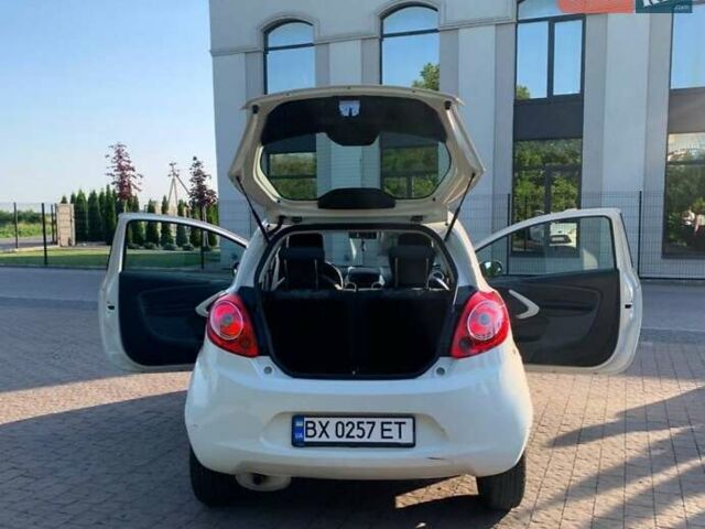 Белый Форд КА, объемом двигателя 1.2 л и пробегом 124 тыс. км за 4400 $, фото 10 на Automoto.ua
