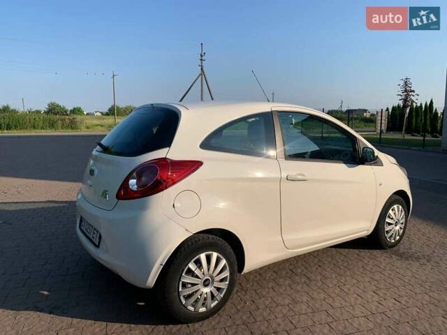 Белый Форд КА, объемом двигателя 1.2 л и пробегом 124 тыс. км за 4400 $, фото 1 на Automoto.ua