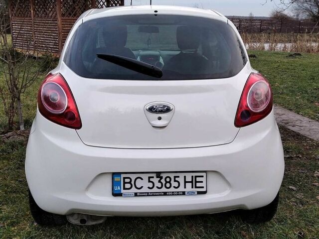 Белый Форд КА, объемом двигателя 1.2 л и пробегом 192 тыс. км за 3900 $, фото 2 на Automoto.ua