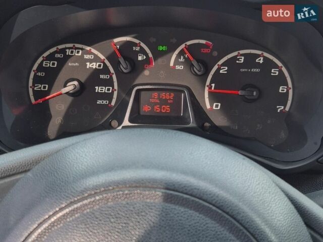 Белый Форд КА, объемом двигателя 1.2 л и пробегом 191 тыс. км за 5600 $, фото 1 на Automoto.ua