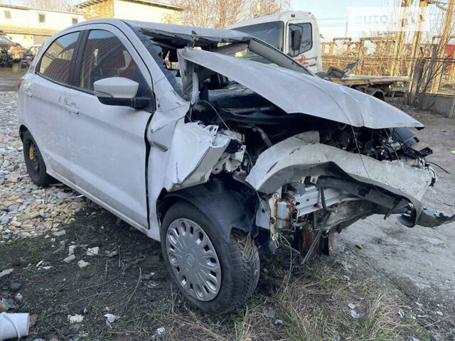 Білий Форд КА, об'ємом двигуна 1.2 л та пробігом 30 тис. км за 1750 $, фото 1 на Automoto.ua