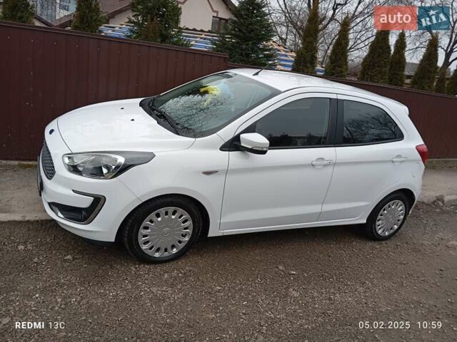 Білий Форд КА, об'ємом двигуна 1.19 л та пробігом 42 тис. км за 8500 $, фото 7 на Automoto.ua