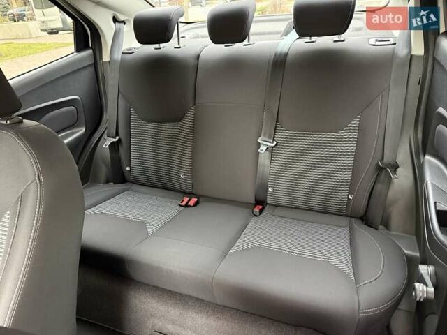 Белый Форд КА, объемом двигателя 1.2 л и пробегом 95 тыс. км за 7200 $, фото 49 на Automoto.ua