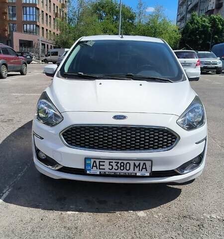 Белый Форд КА, объемом двигателя 1.19 л и пробегом 85 тыс. км за 7300 $, фото 2 на Automoto.ua