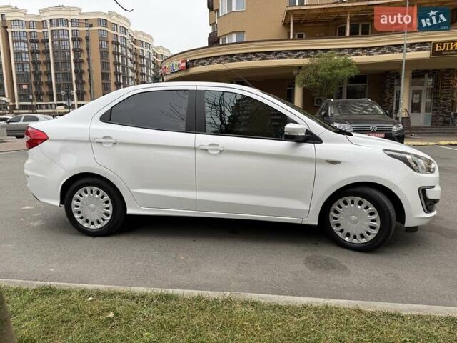 Белый Форд КА, объемом двигателя 1.2 л и пробегом 95 тыс. км за 7200 $, фото 8 на Automoto.ua