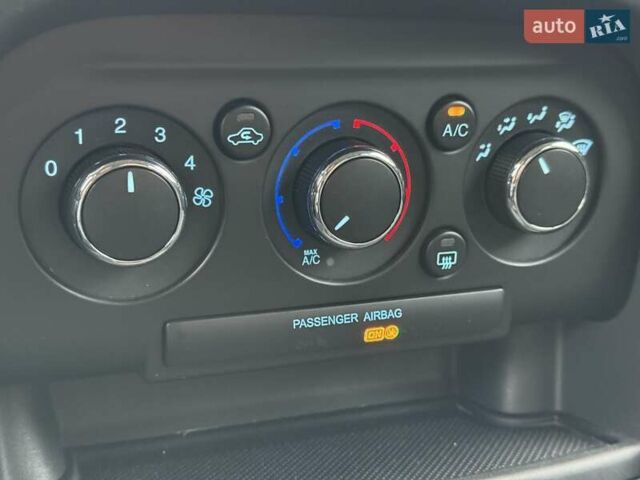 Белый Форд КА, объемом двигателя 1.2 л и пробегом 95 тыс. км за 7200 $, фото 52 на Automoto.ua