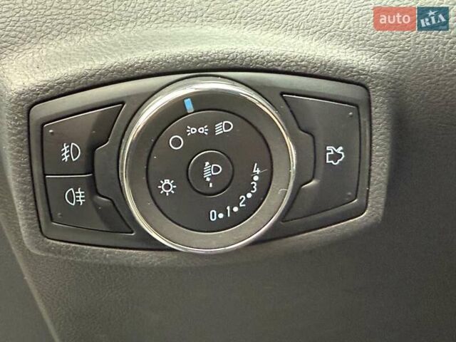 Білий Форд КА, об'ємом двигуна 1.2 л та пробігом 95 тис. км за 7500 $, фото 33 на Automoto.ua