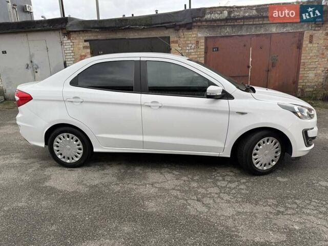 Білий Форд КА, об'ємом двигуна 1.2 л та пробігом 95 тис. км за 7500 $, фото 5 на Automoto.ua